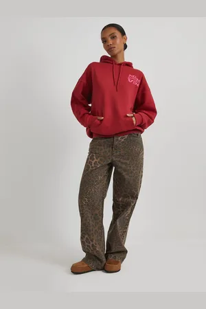 Skinnydip Mind Your Own Vibe Cherry HoodiePetit
