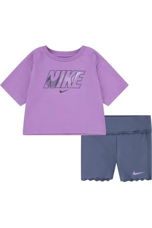 Nike Swoosh Motion T-Shirt and Bike Shorts Set3 - 4 ans (98 - 104cm)