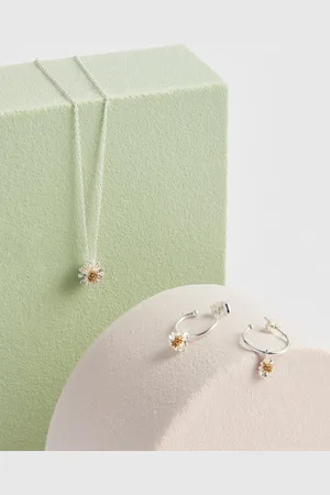 ESTELLA BARTLETT Collier à pendentif fleur sauvageUn an