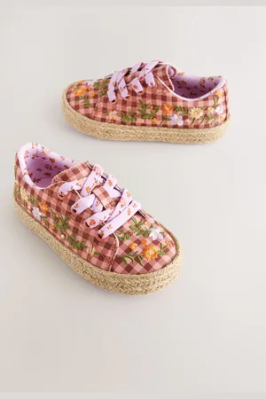 Next Embroidered Lace-Up Trainersr. u.8eu255