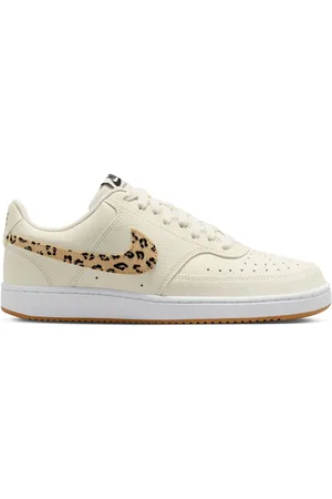 Nike Baskets basses Court Vision6