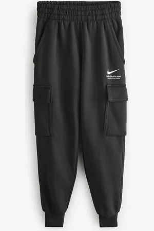 Nike Sport Inspired Fleece Cargo Joggers146152cm