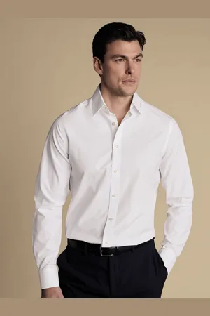 Charles Tyrwhitt Coupe ajustée Non Iron Poplin 100% Cotton Shirt42cm R (UK 16.5 R)