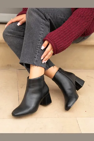 Linzi Verse Block Heeled Ankle Bottes
