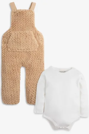 The Little Tailor Baby Cream Chunky Sherpa Fleece Dungarees and Bodysuit Set3 - Mois 6 (62 - 68cm)