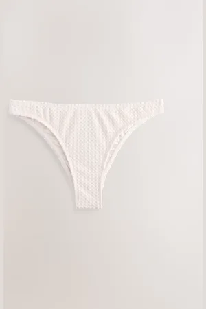 Next Bas de bikini échancré48