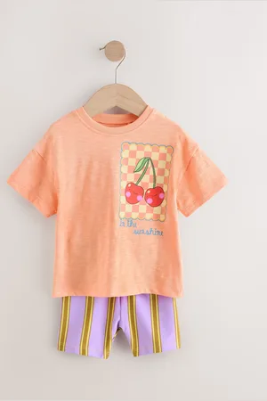 Next Short Sleeve T-Shirt and Cycle Shorts Set (3mths-7yrs)4 - 5 ans (104 - 110cm)