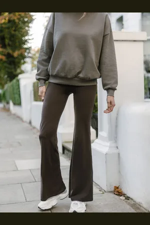 Chelsea Peers Soft + Extensible High Rise Flared Leggings42