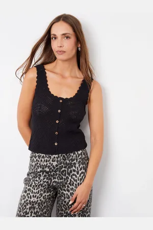 Threadbare Faux gilet en maille au crochet boutonné36