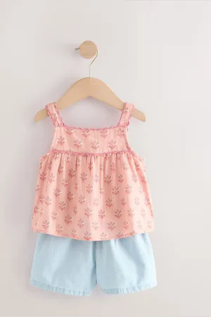 Next Print Top And Shorts Set (3mths-7yrs)5 - 6 ans (110 - 116cm)