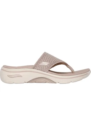 Skechers Go Walk Arch Fit 2.0 Sandalseu38