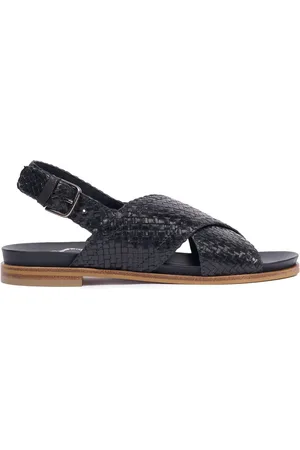 CELTIC & CO. . Sandales croisées tissées en cuir7