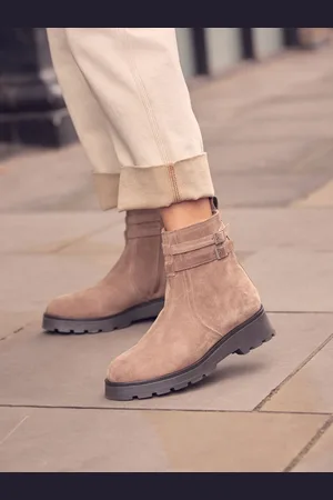 Next Forever Comfort Chelsea Bottes en cuir avec boucle