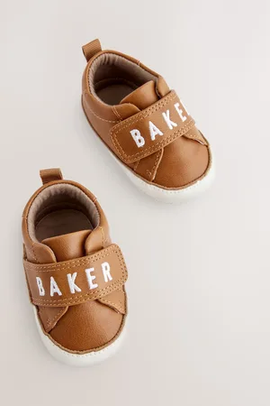 Ted Baker Boys Padders Trainers1.5 - 2 ans (86 - 92cm)