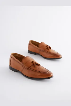 Next Mocassins à glands en cuir gaufré