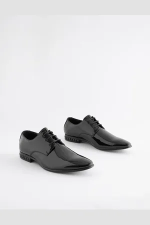 Next Chaussures derby vernies brillantes à bordure de bijoux brillantes