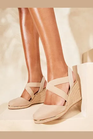 Lipsy London Mid Closed Toe Cross Strap Slingback Wedgeseu43