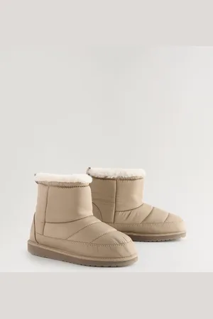 Next Chaussons en nylon