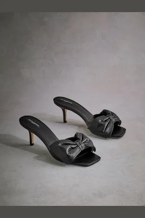 Next Tabitha Simmons Joelle Mules en cuir Naud