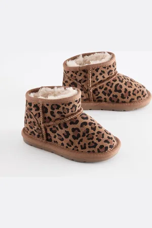 Next Bottes en daim déperlant doublées de fausse fourrure