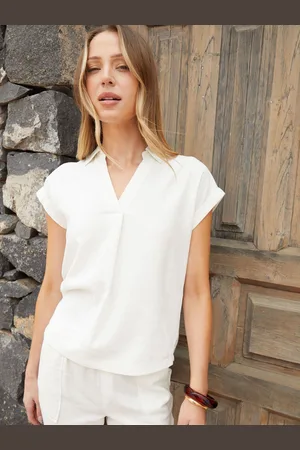 Threadbare Open Collar Linen Blend Blouses40