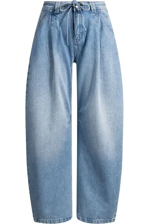 HUGO BOSS Mid Wash Pleated Barrel Denim Jeans40