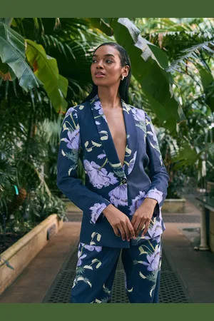 Next Kew Gardens Single Breasted Tailored Blazer with Linen34