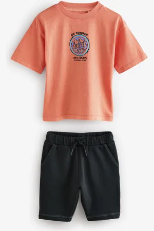 Next Short Sleeve 100% Cotton T-Shirt & Carpenter Shorts Set (3mths-7yrs)6 - 7 ans (116 - 122cm)