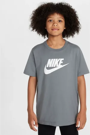 Nike T-shirt HBR Logo 100% coton7 - 8 ans (122 - 128cm)