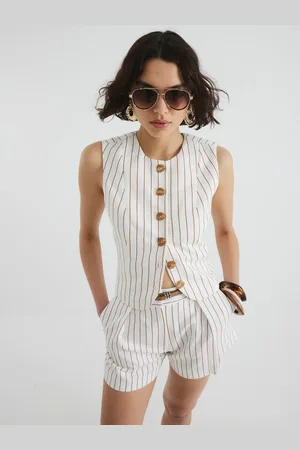River Island Gilet ajusté à col haut46