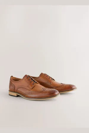Next Chaussures Brogue en cuir à semelle contrastante