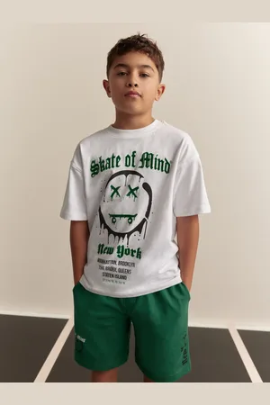 Next Relaxed Fit Short Sleeve T-Shirt and Shorts Set (3-16yrs)140146cm