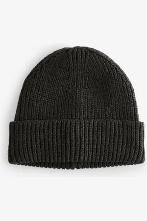 Next Bonnet en mailleUn an