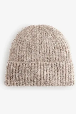 Next Bonnet en mailleUn an