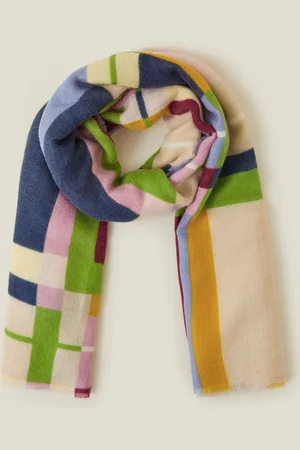 Accessorize Colourful Check Print Blanket ScarfUn an