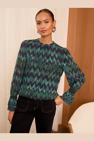 Love & Roses Print Plisse Mesh Long Sleeve Jersey Blouse48