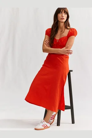 Next Robe mi-longue à manches bouffantes12 P