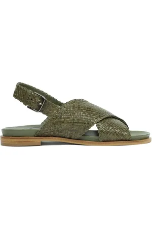 CELTIC & CO. . Sandales croisées tissées en cuir9