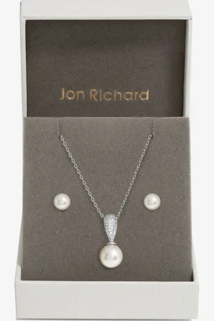 Jon Richard Tone Cubic Zirconia Pearl Setun