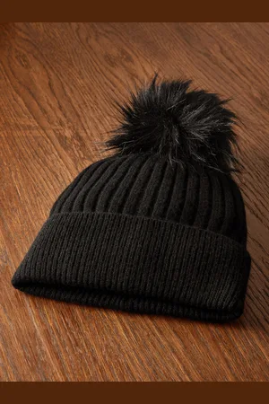 Next 100Chapeaux à pompon en maille % cachemireUn an