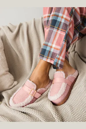Next Chaussons mules à boucle en peau de moutonL