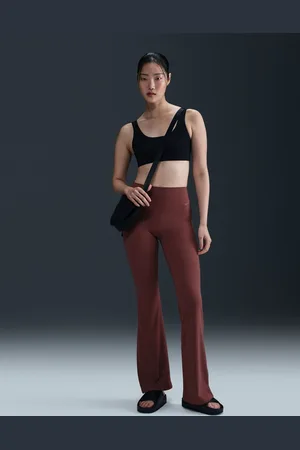 Nike Zenvy Gentle Support Leggings évasés à taille hauteMédium