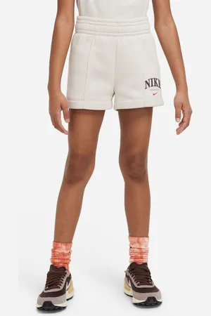 Nike Short Sportswear 166168cm
