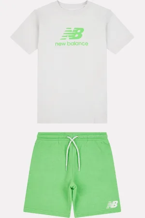 New Balance Garçons - Ensemble T-shirt et short à logo empilé en coton 100%.10 - 11 ans (140 - 146cm)