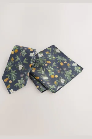 Next Cravate et pochette Kew Gardens à motif floralonesize