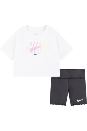 Nike Little Kids Bike Shorts and T-Shirt Set110116cm