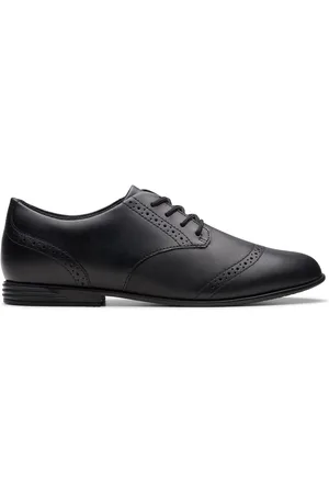 Clarks Chaussures Finja Brogue Youth en cuir6