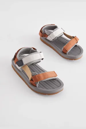 Next Sandales Trekker