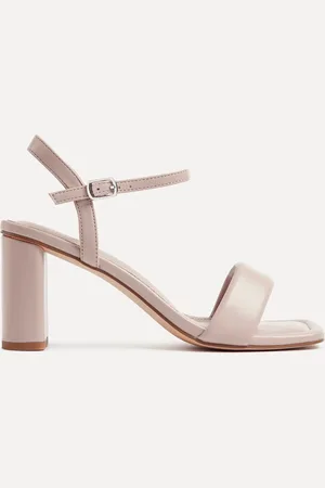 Linzi Balfour Block Heeled Sandals With Padded Front Strap (Sandales à talons hauts avec lanière avant rembourrée)