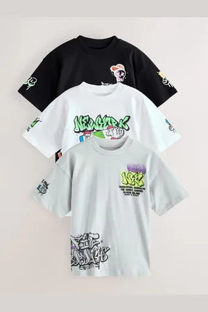 Next Coupe décontractée imprimé graphique à manches courtes Lot de 3 t-shirts 100% coton (3-16ans)104110cm
